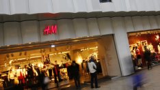 Тримесечната печалба на H&M се покачва с 19%