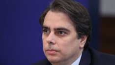 Коалиционните партньори са постигнали съгласие по плана за въвеждане на еврото