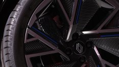 Продажбите на Renault за 2025 г. се увеличават с 3% благодарение на Clio и Sandero