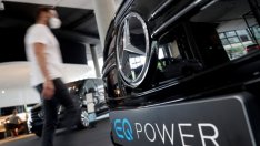 Daimler свива производството заради недостига на чипове