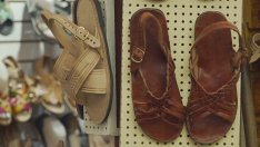 Мексико иска обезщетение от Adidas заради обувки, вдъхновени от традиционни сандали