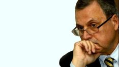 Божидар Данев: Администрацията е превърнала бюрата си в "касички"