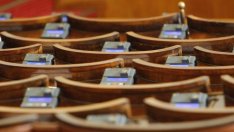 Референдумът отпадна от дневния ред на правната комисия*