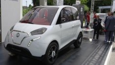 Експерти препоръчват поетапна подмяна на автопарка с електромобили