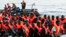 Лидери на ЕС обсъждат мигрантската криза на извънредна среща в Брюксел