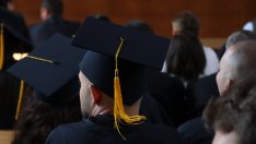 Броят на чуждите студенти в България се е удвоил за 10 години