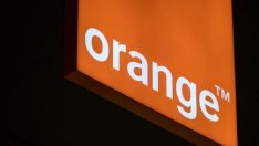 Orange продава 50% от звеното си за оптични мрежи на група инвеститори за 2,7 млрд. евро