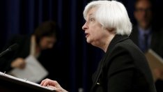 Фед: Американската икономика ще расте умерено