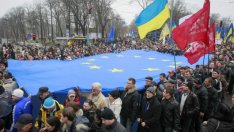 Украйна си спомни за Оранжевата революция