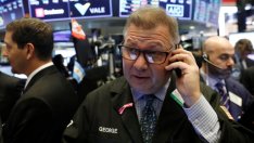 Wall Street пренебрегна бюджетния спор и отново счупи рекорди