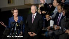 Долната камара на Конгреса одобри мерки за финансиране на държавни учреждения