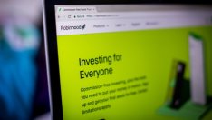 Robinhood премахна ограниченията за търговия с акции