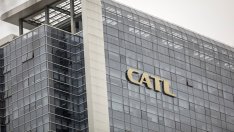 Планираната фабрика за батерии на Mercedes и CATL среща граждански отпор в Унгария