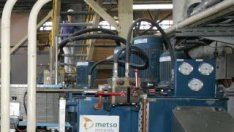 Бизнесът алармира за срив в икономиката след поскъпването на тока