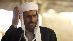 Бившият президент на Иран Махмуд Ахмадинеджад е задържан