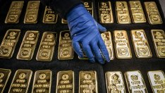 Китайската централна банка не е купувала злато за резервите си четвърти пореден месец