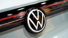 VW спира временно производството в Саксония заради слабо търсене на електромобили