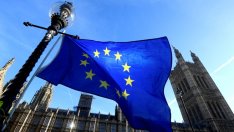 ЕС дава сигнал за сближаване с Мей за двустранните отношения след Brexit
