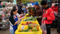 Блокираната работа на администрацията в САЩ става болезнена реалност за милиони американци