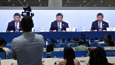 Си Дзинпин и Путин се обявиха за нов световен ред на форум по въпросите на сигурността