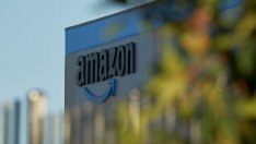 Amazon взема половината от всяка продажба от своите 2 млн. малки търговци