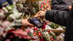 Разходите по кредитни карти подкрепиха печалбата на Visa