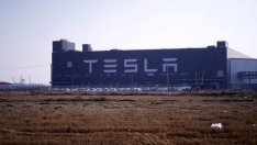 Американски регулатор разследва поредна катастрофа с Tesla