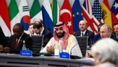 Историята сочи, че ценовата петролна война може да продължи поне година