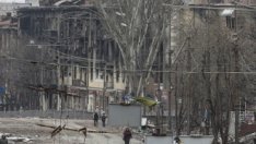 Русия възобнови щурма срещу Мариупол, бомбардировките над Луганск се засилват