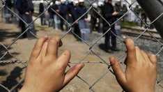 ЕК отпуска още 6,1 млн. евро за справяне с бежанската вълна в България