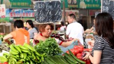 Инфлацията в Китай достигна 30-месечно дъно