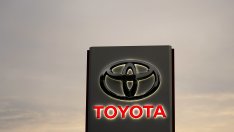 Toyota планира обратно изкупуване на акции от японски банки и застрахователи