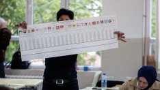 Изходът от президентските избори в Турция ще се решава на балотаж