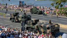 Полша ще увеличи бюджета си за отбрана до 5% от БВП