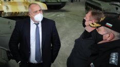 Бронираните машини за Сухопътните войски ще се правят в Търговище