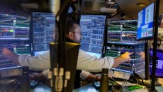 Кешът е цар в несигурни времена