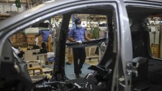 Toyota и Nissan спират работа в някои фабрики след силно земетресение в Япония