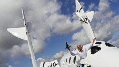 Virgin Galactic е готова да вози клиенти в Космоса през 2014 г.