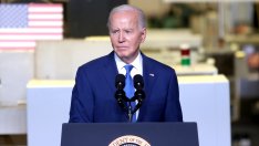 Байдън разкритикува търговските практики на Китай