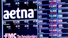 Здравният застраховател Aetna проявява интерес към конкурента си Humana