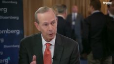 Chevron: САЩ не могат да компенсират изцяло петрола, който минава през Ормузкия проток