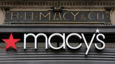 Акциите на Macy's потънаха с 19% след лоша прогноза