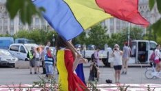 Washington Post: Демокрацията в Централна Европа бавно си отива