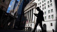 Dow започва сесията с надежда да заличи загубените позиции през годината*