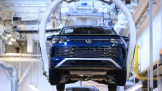 Германският автомобилен сектор съкращава работни места заради икономическите проблеми