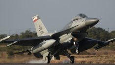 Военният министър за преговорите за нов изтребител: Дяволът е в нюансите