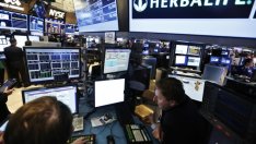 Акциите на Herbalife заличиха ръста след нова вербална схватка относно бизнеса й