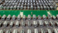 Производствената инфлация в Китай се забавя четвърти пореден месец