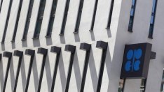 ОПЕК повиши прогнозите си за глобалното търсене на петрол за следващите 2 години