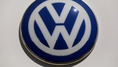 VW и BMW влагат 1 млрд. евро в заводи за батерии